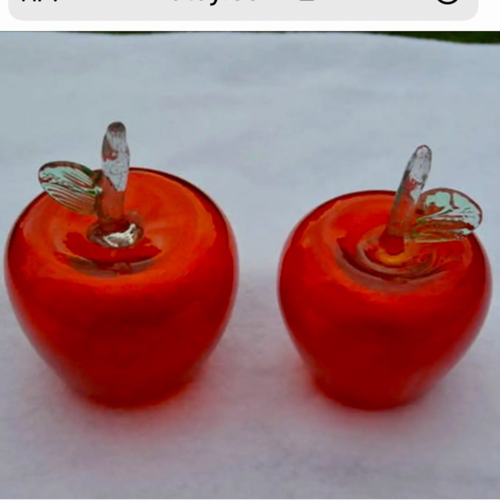 Vintage Blown glass 70’s red apples bundle Kitschy Summer Fall kitchen decor